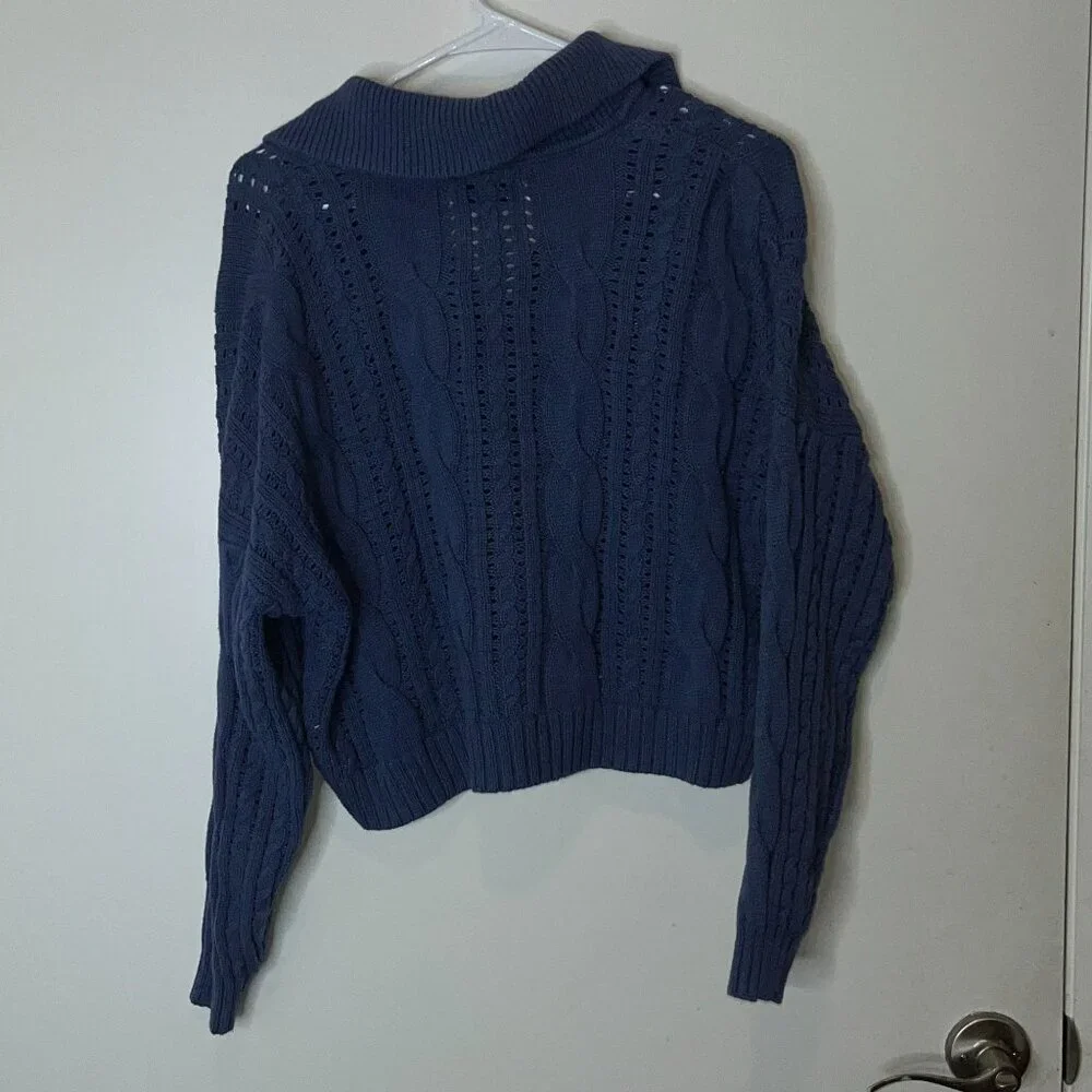 Hollister Blue Cable Knit V-Neck Collared Sweater M
